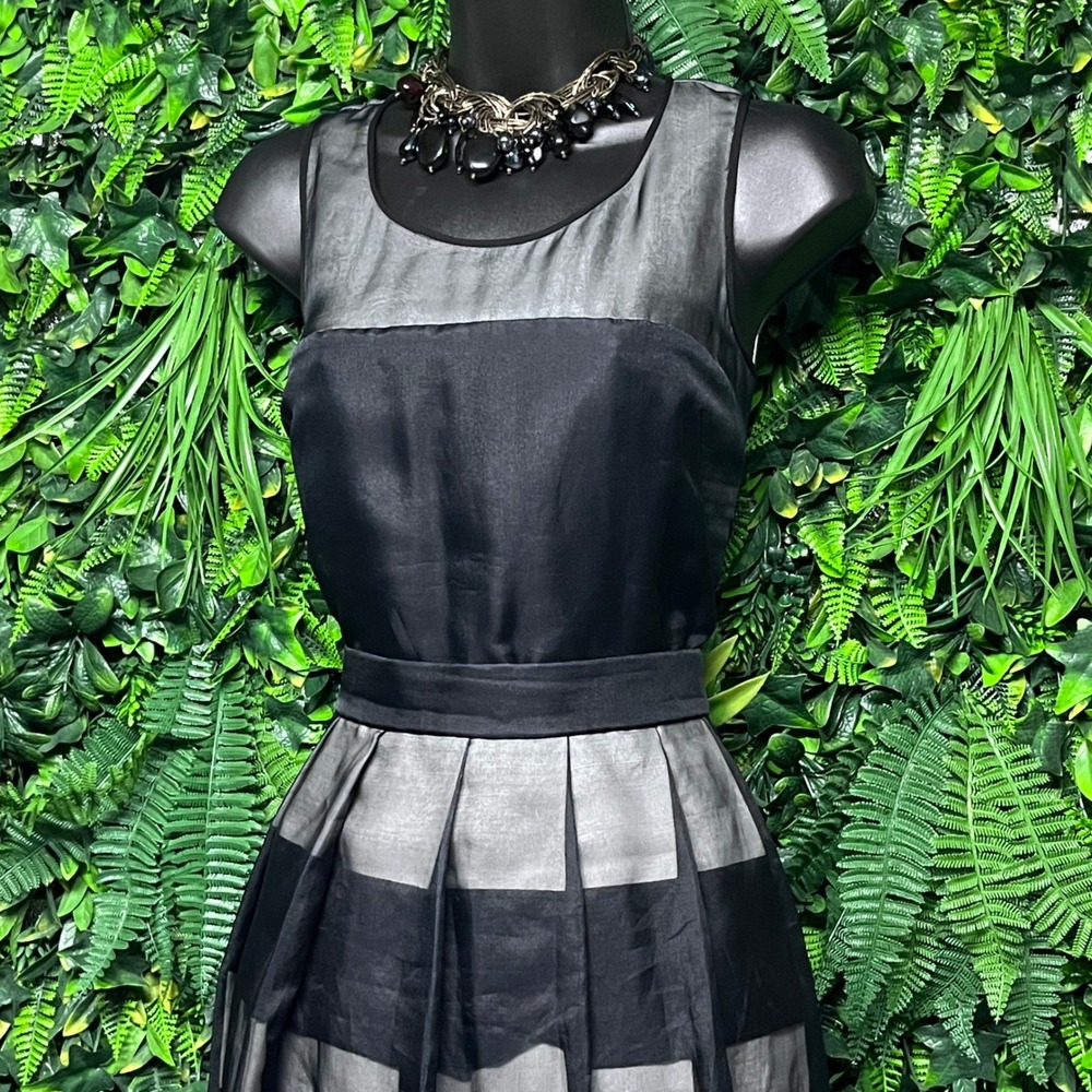Halston Heritage Dress 6 Black Cream Silk Colorblock Fit Flare Cocktail 3936 - Picture 6 of 8